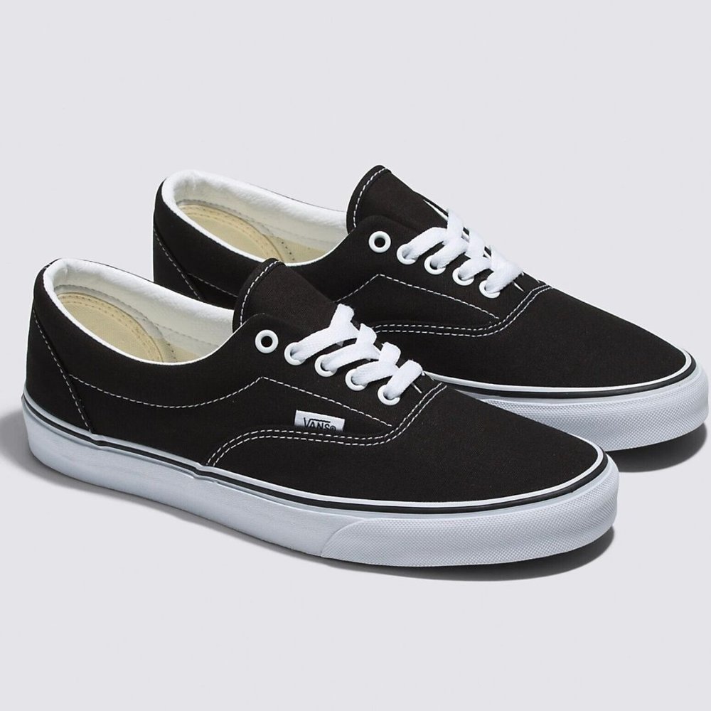 VANS Era Shoe - Black - Size 7.5 Womens / 6.0 Mens